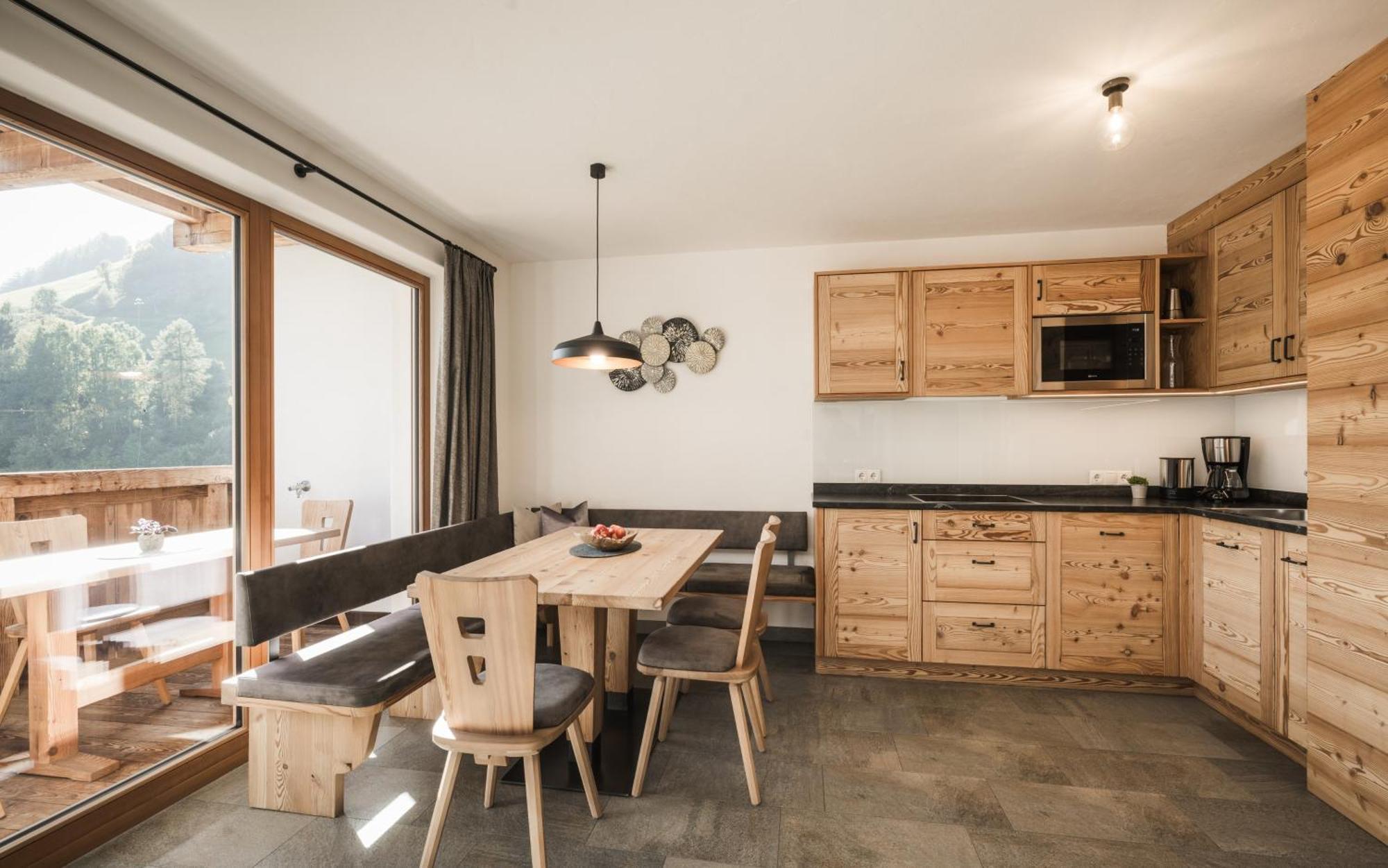 Enzianhof - Nature Apartments Ahrntal Bagian luar foto